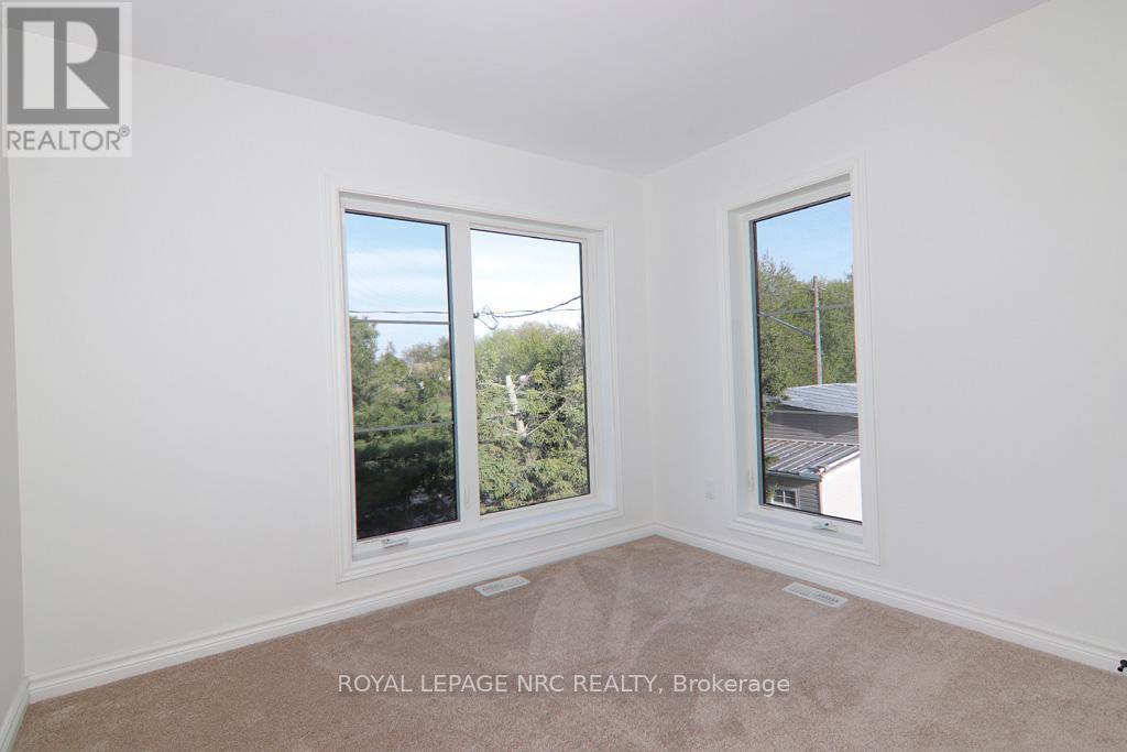 203 Park Street, Fort Erie, Ontario  L0S 1N0 - Photo 47 - X12147886