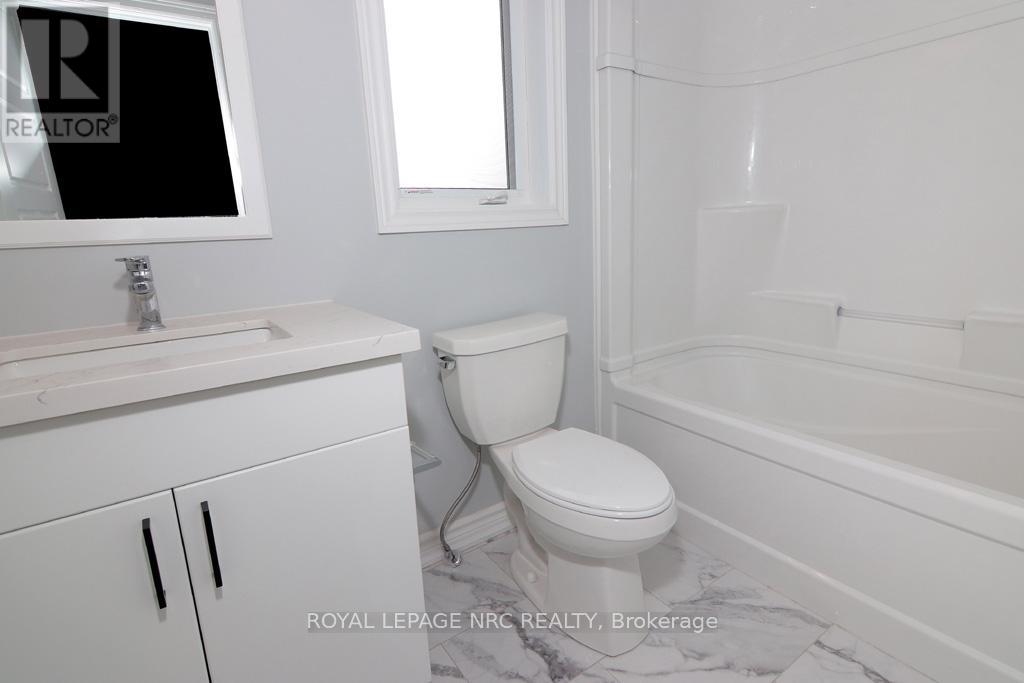 203 Park Street, Fort Erie, Ontario  L0S 1N0 - Photo 48 - X12147886