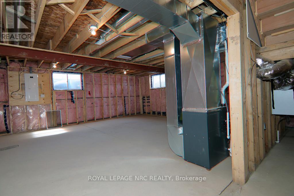 203 Park Street, Fort Erie, Ontario  L0S 1N0 - Photo 50 - X12147886