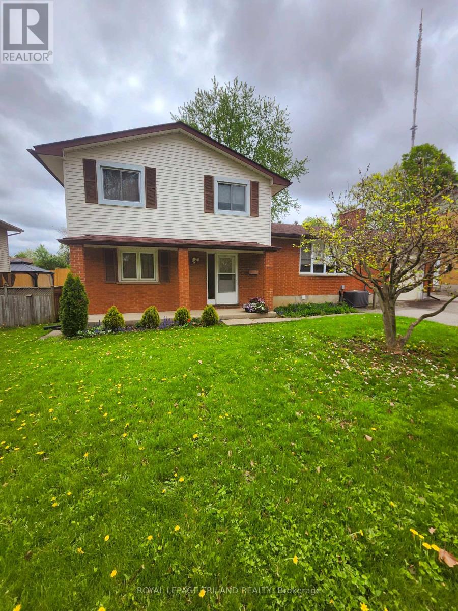 Property at 628 VISCOUNT ROAD image 1