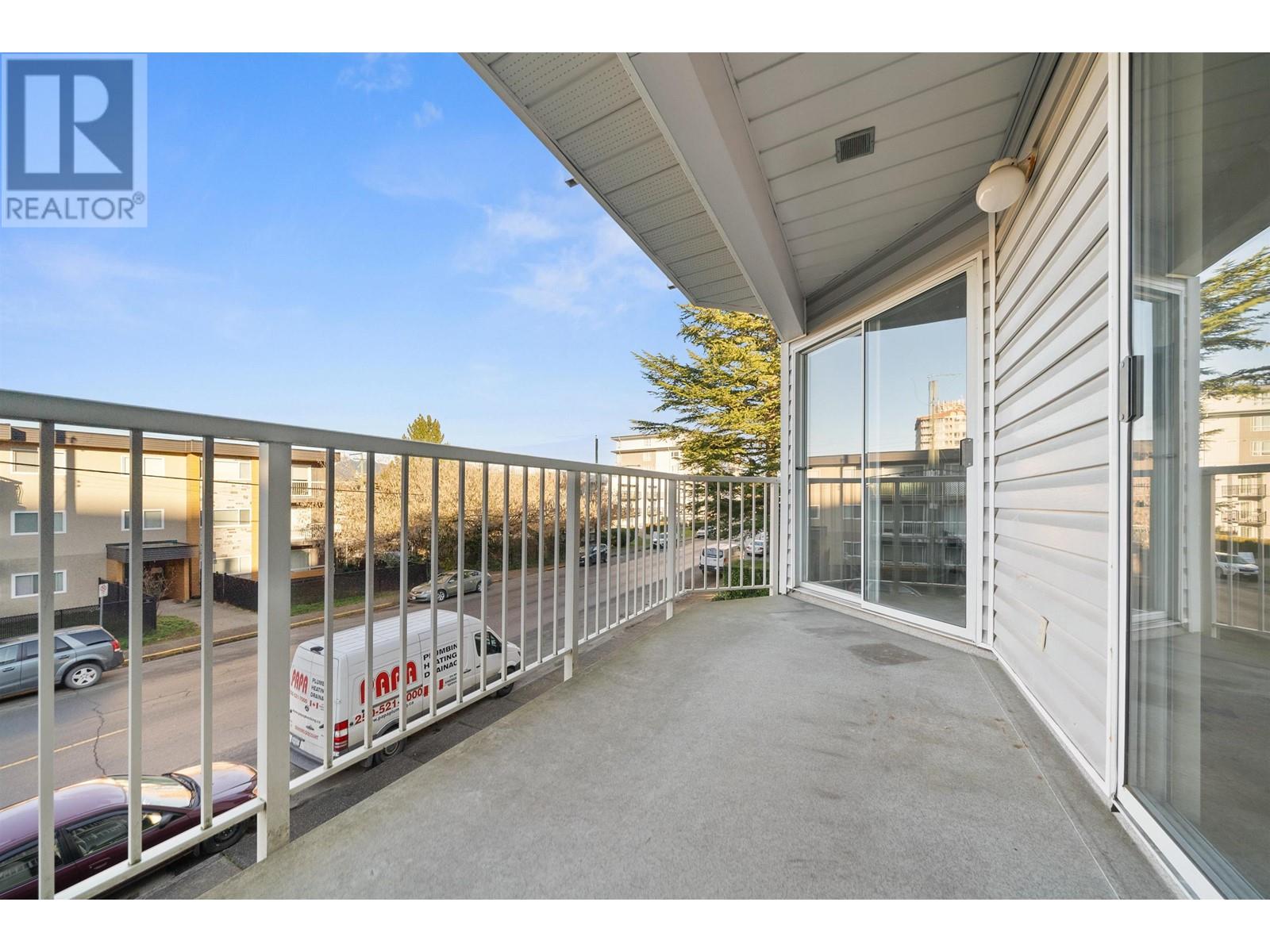 202 22222 119 Avenue, Maple Ridge, British Columbia  V2X 2Y9 - Photo 12 - R3002675