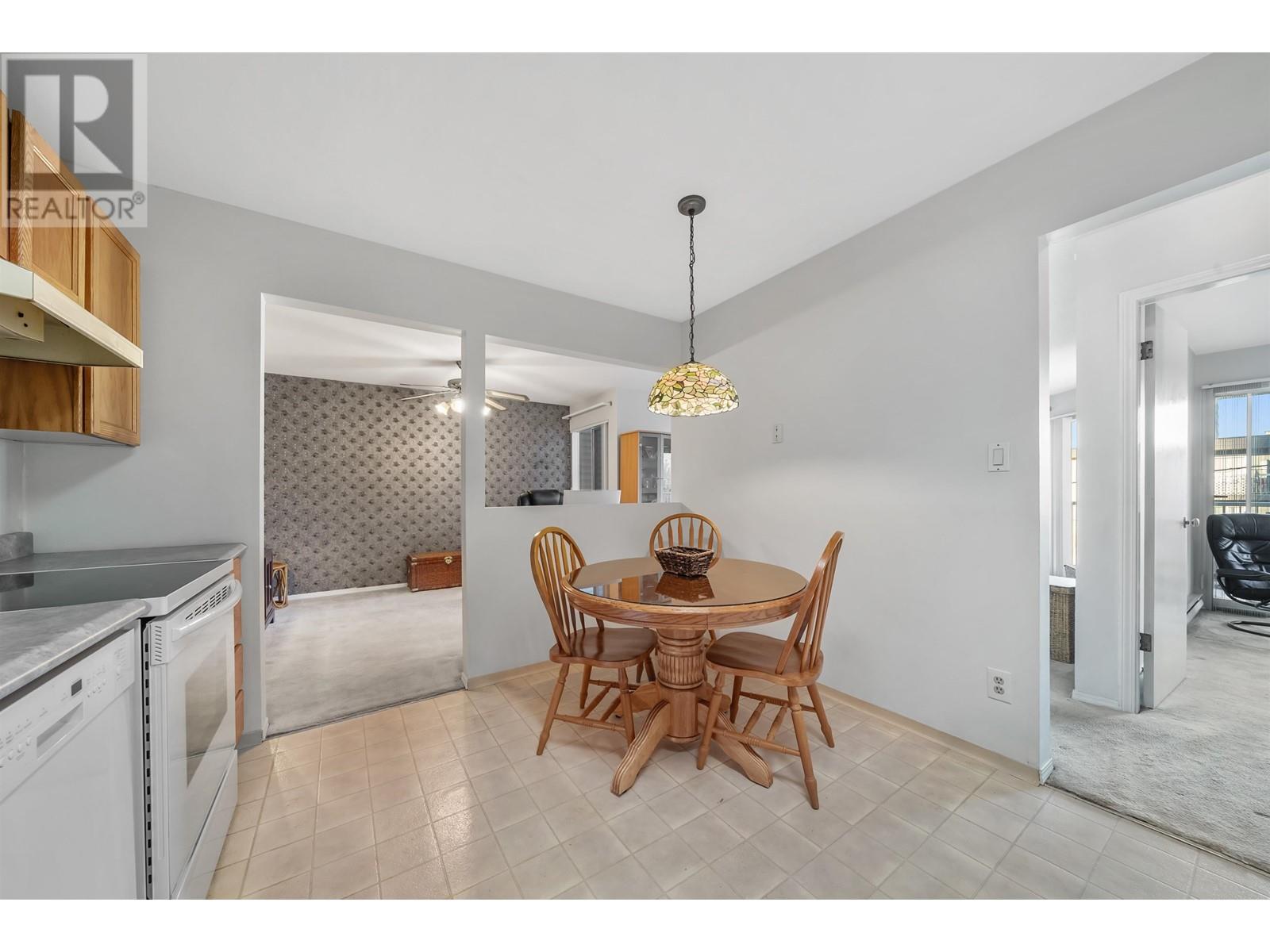 202 22222 119 Avenue, Maple Ridge, British Columbia  V2X 2Y9 - Photo 6 - R3002675