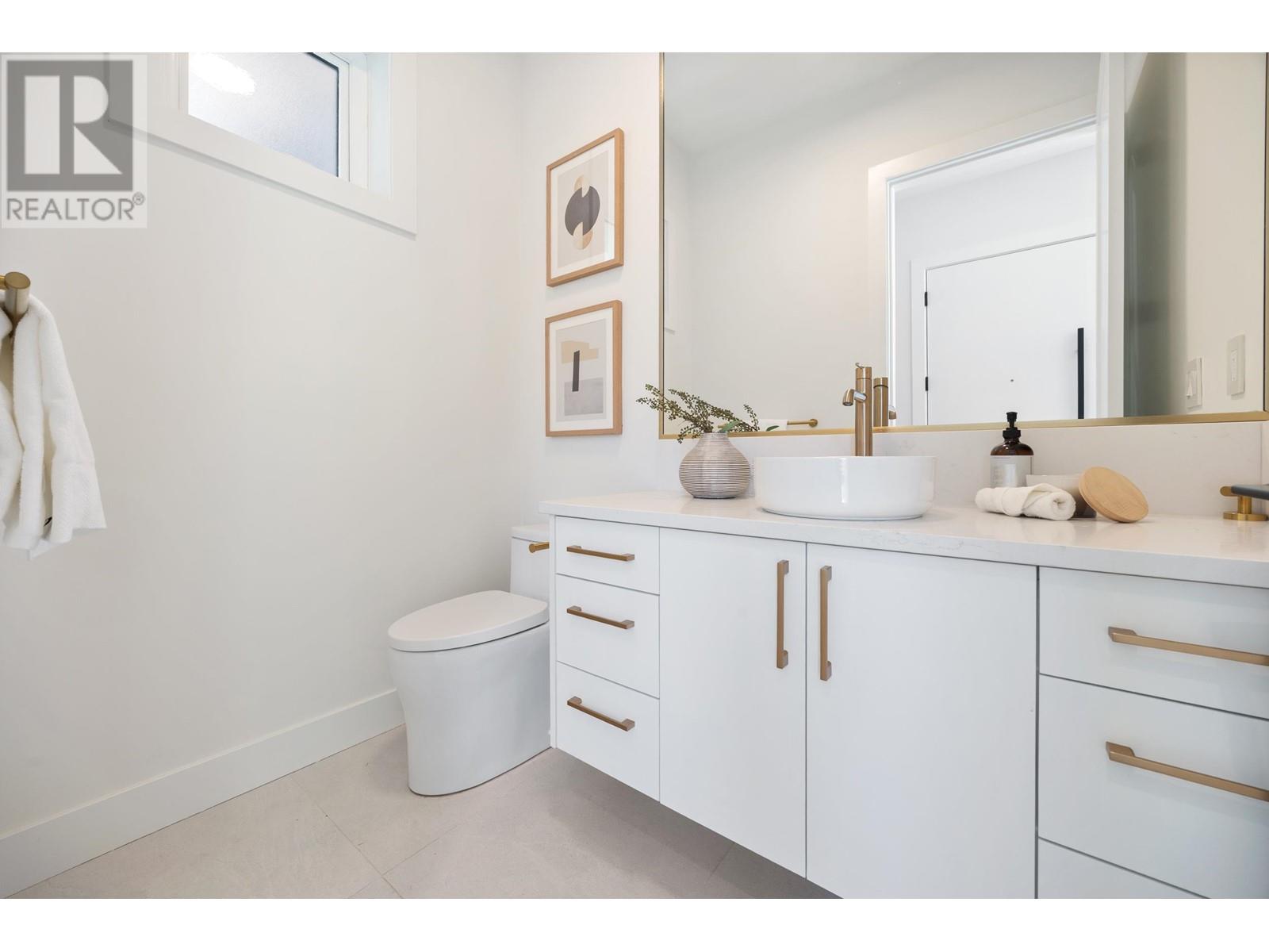 1 & 2 2183 Charles Street, Vancouver, British Columbia  V5L 2V2 - Photo 21 - R3002708