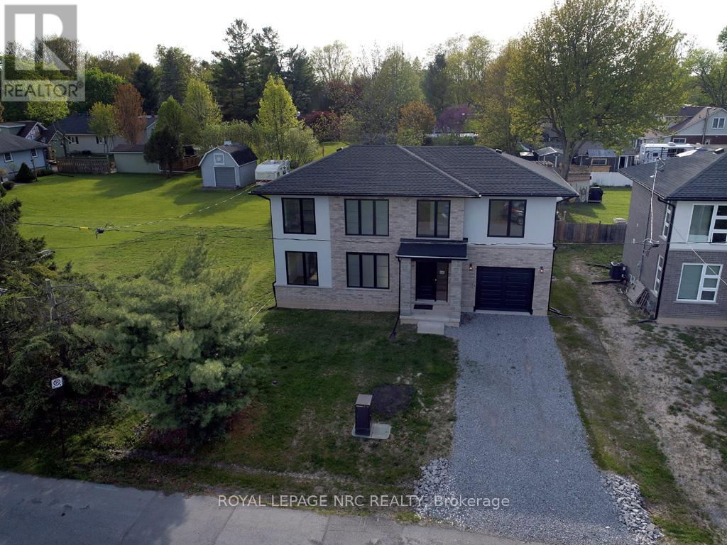 Property at 203 PARK STREET image 3