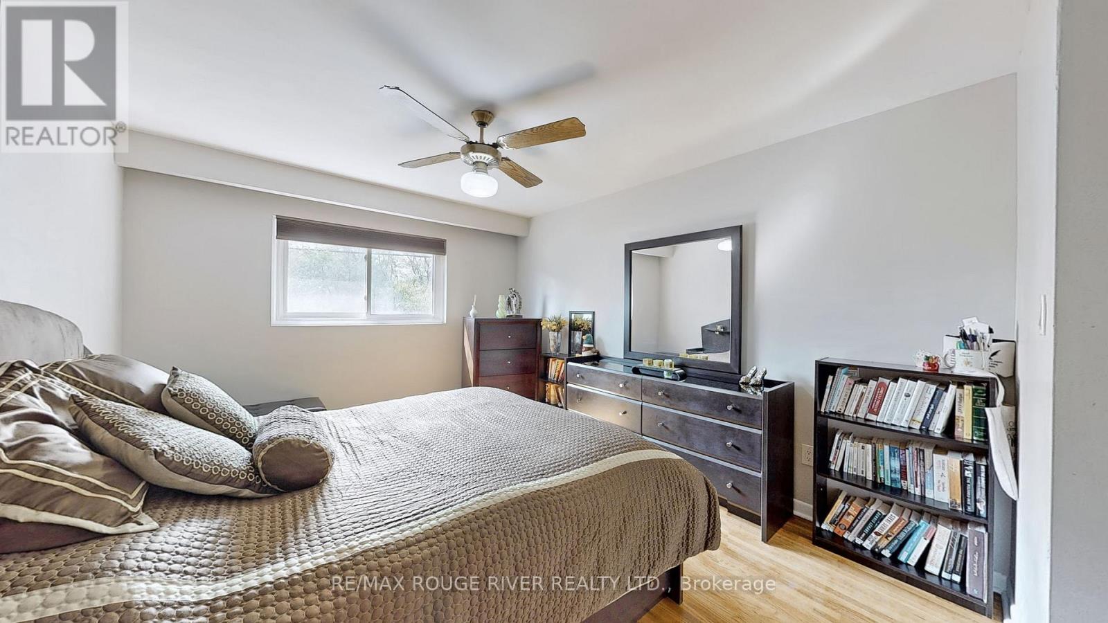 112 Billington Crescent, Toronto, Ontario  M3A 2G6 - Photo 17 - C12147797