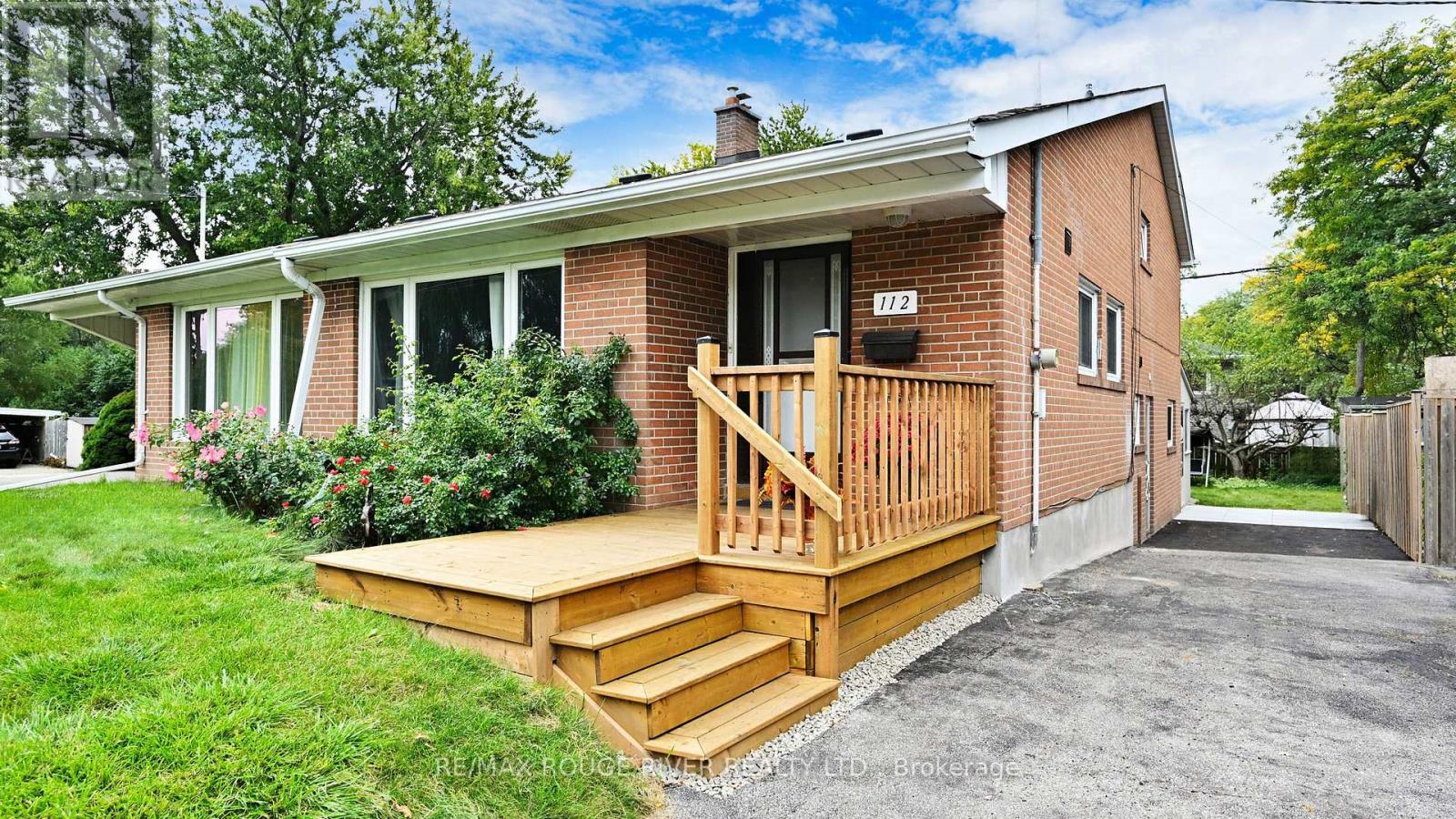 112 Billington Crescent, Toronto, Ontario  M3A 2G6 - Photo 2 - C12147797