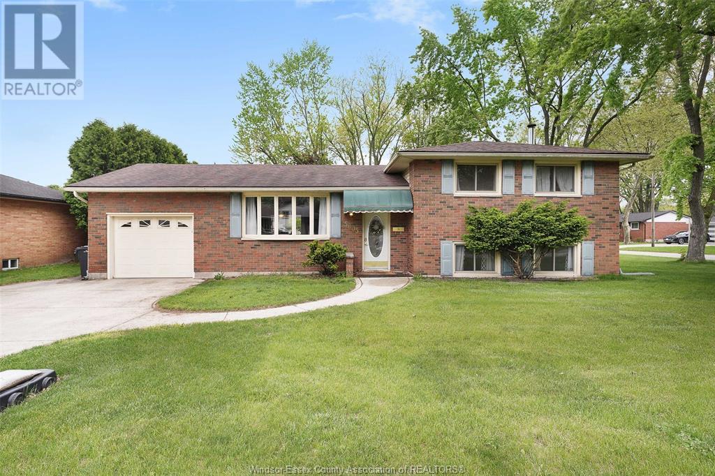 MLS# 25012127: 5805 CANADA STREET, LaSalle, Canada