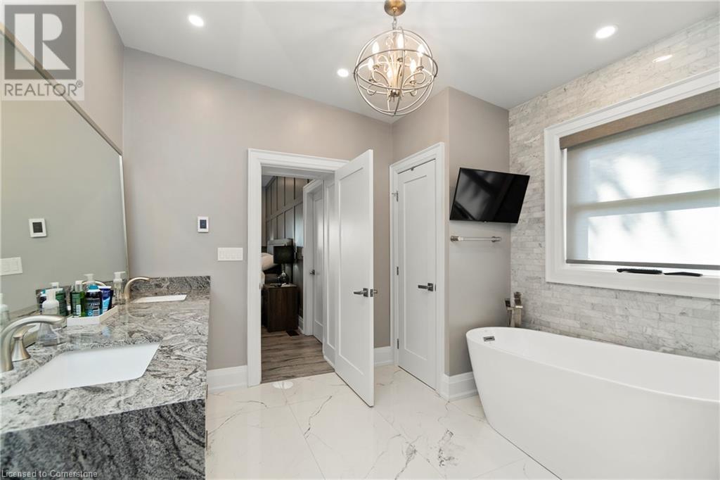56 Oak Avenue, Flamborough, Ontario  L9H 4Y9 - Photo 25 - 40728398