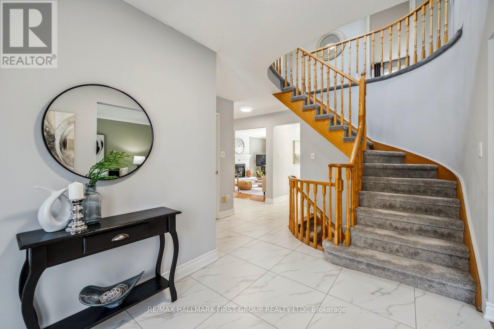 1108 Timber Court, Pickering, Ontario  L1X 1T4 - Photo 7 - E12147738