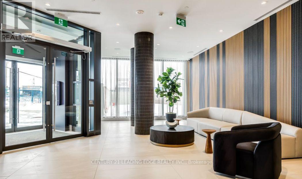 Property at 403 - 2545 SIMCOE STREET N image 2