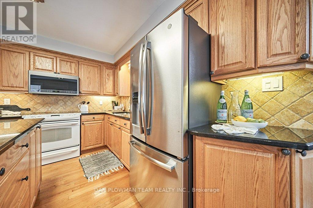 46 Canadian Oaks Drive, Whitby, Ontario  L1N 6W8 - Photo 22 - E12147755
