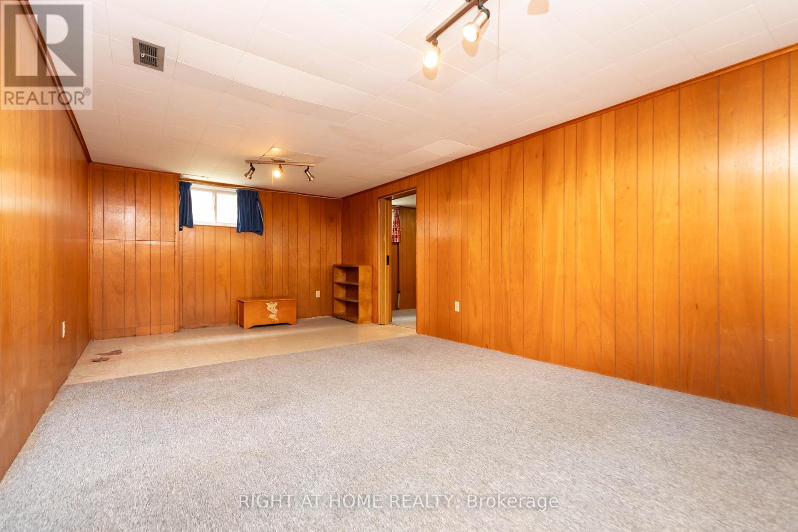 22 Flintridge Road, Toronto, Ontario  M1P 1C1 - Photo 26 - E12147796
