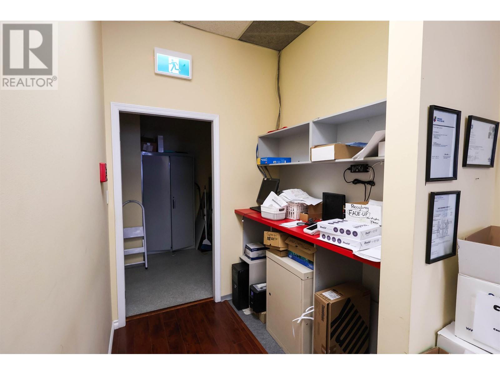 635 Sixth Street, New Westminster, British Columbia  V3L 3C4 - Photo 3 - C8068815