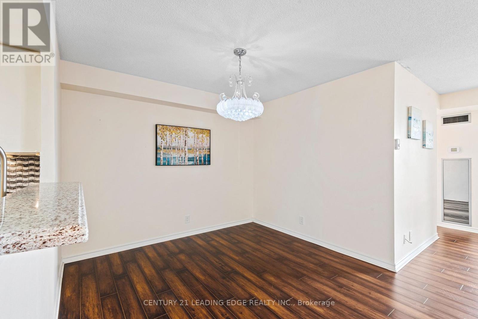 1414 - 22 Clarissa Drive, Richmond Hill, Ontario  L4C 9R6 - Photo 19 - N12147731