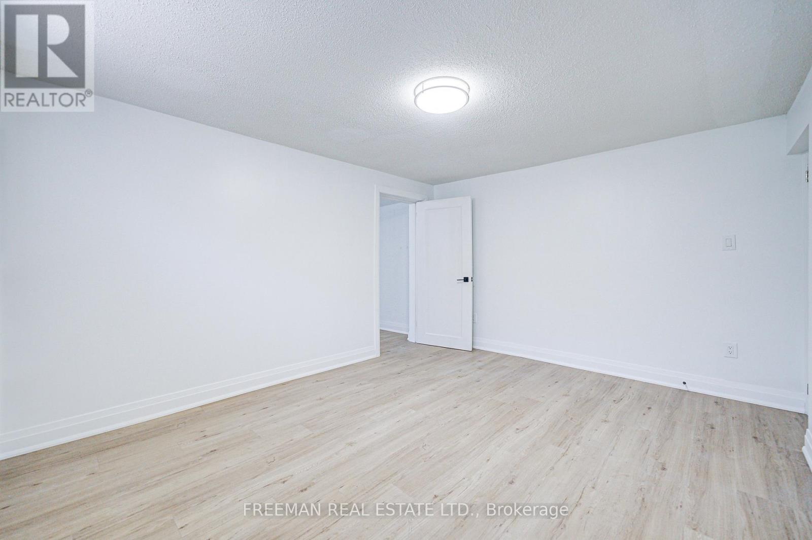 Room 1 - 16 Carey Crescent, Markham, Ontario  L3R 3E5 - Photo 7 - N12147751