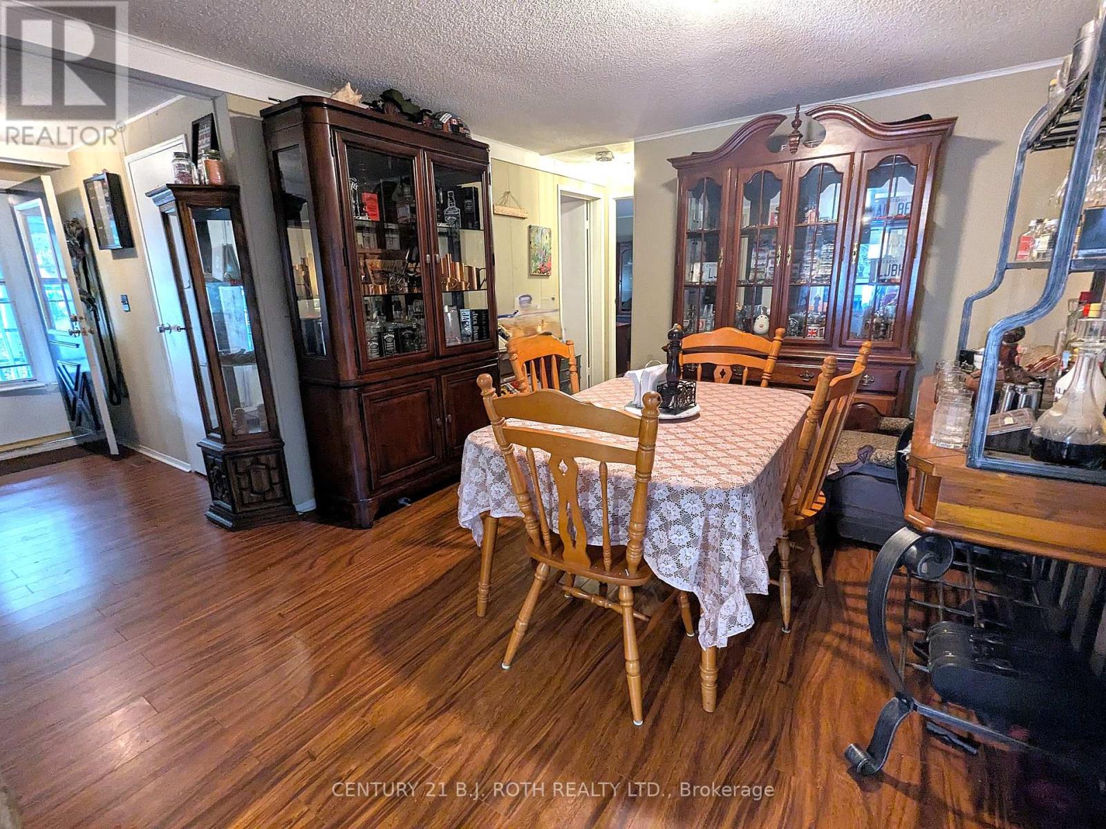 66 Linden Lane, Innisfil, Ontario  L9S 1P2 - Photo 21 - N12147773