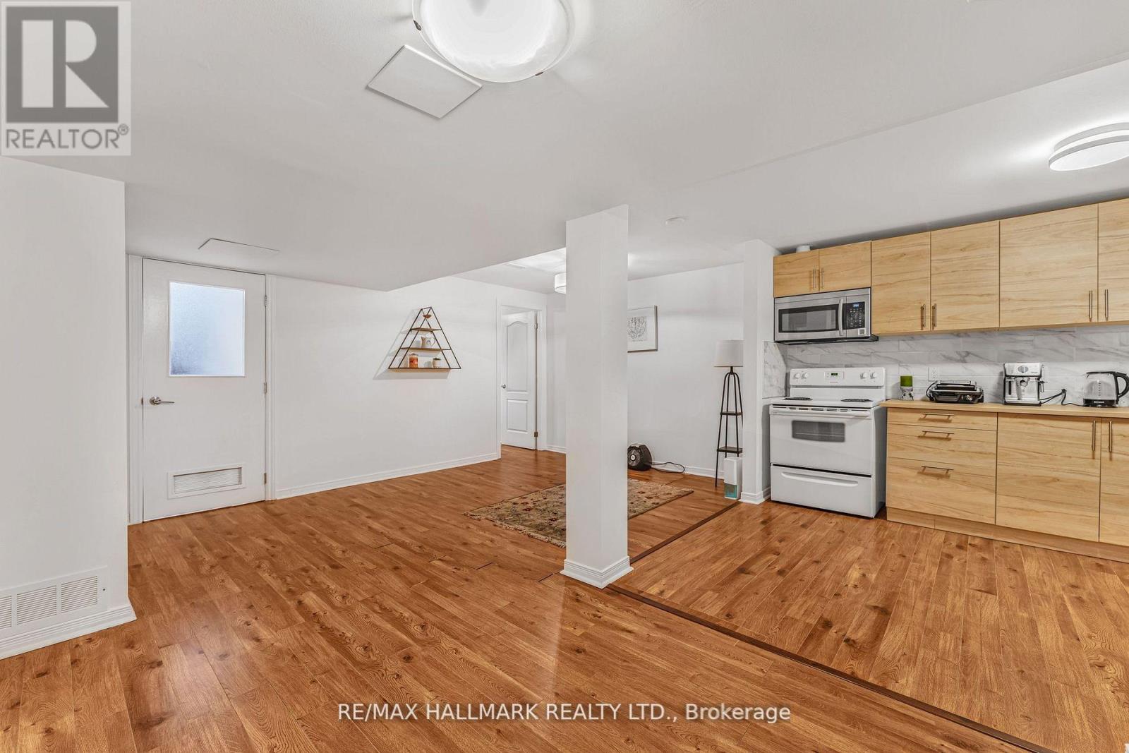 57 William Roe Boulevard, Newmarket, Ontario  L3Y 5E9 - Photo 23 - N12147830
