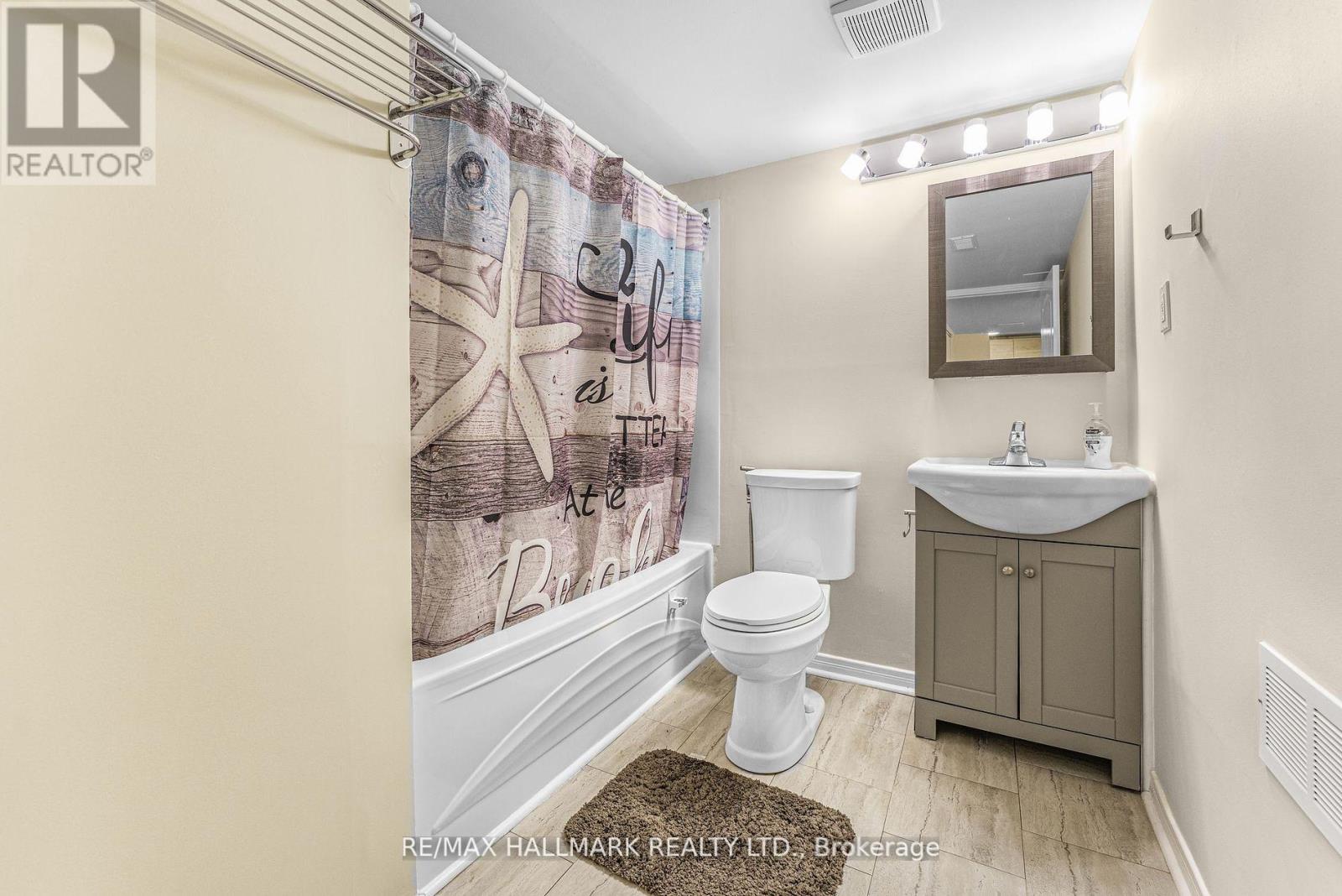 57 William Roe Boulevard, Newmarket, Ontario  L3Y 5E9 - Photo 25 - N12147830