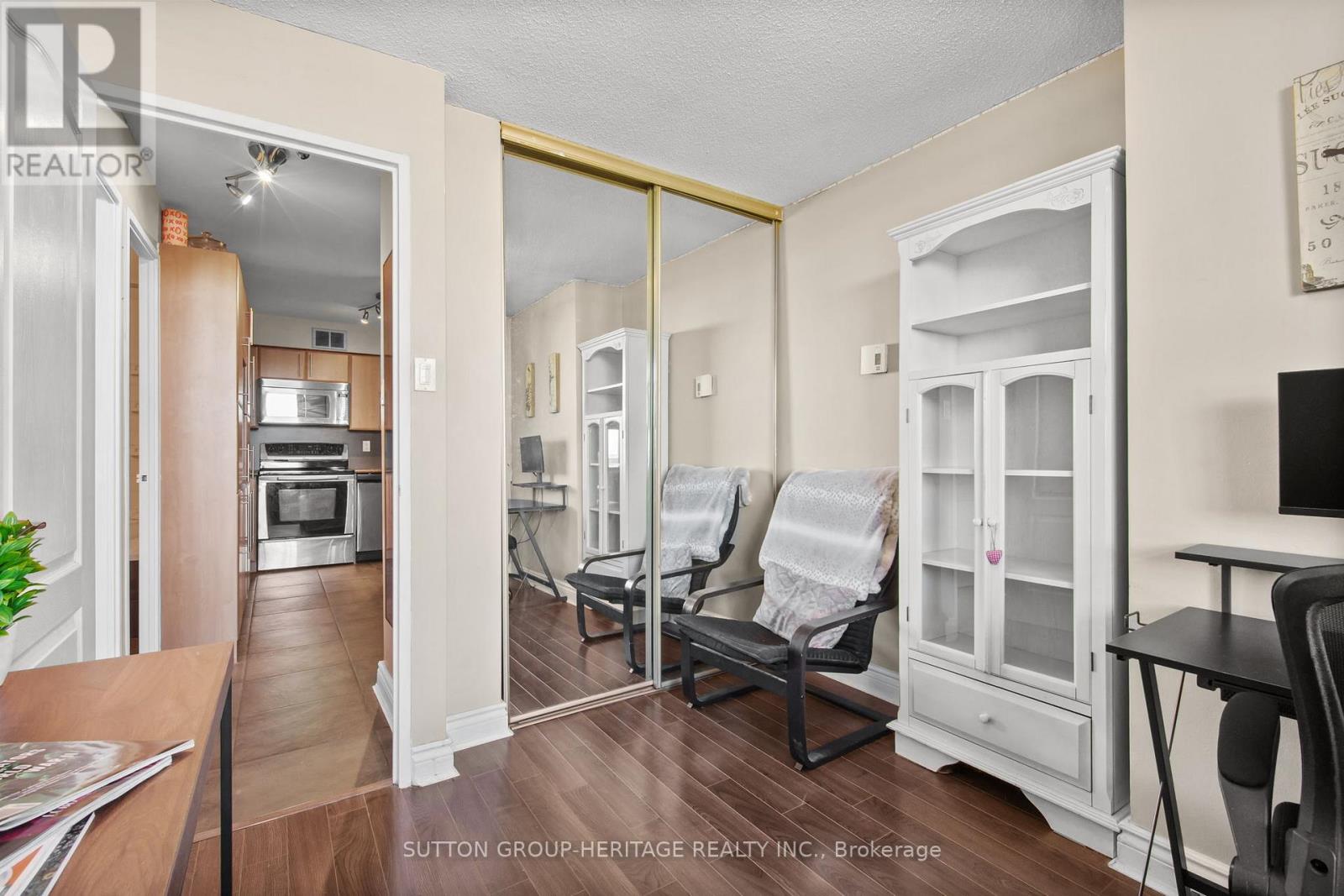 706 - 1 Royal Orchard Boulevard, Markham, Ontario  L3T 3C2 - Photo 21 - N12147837