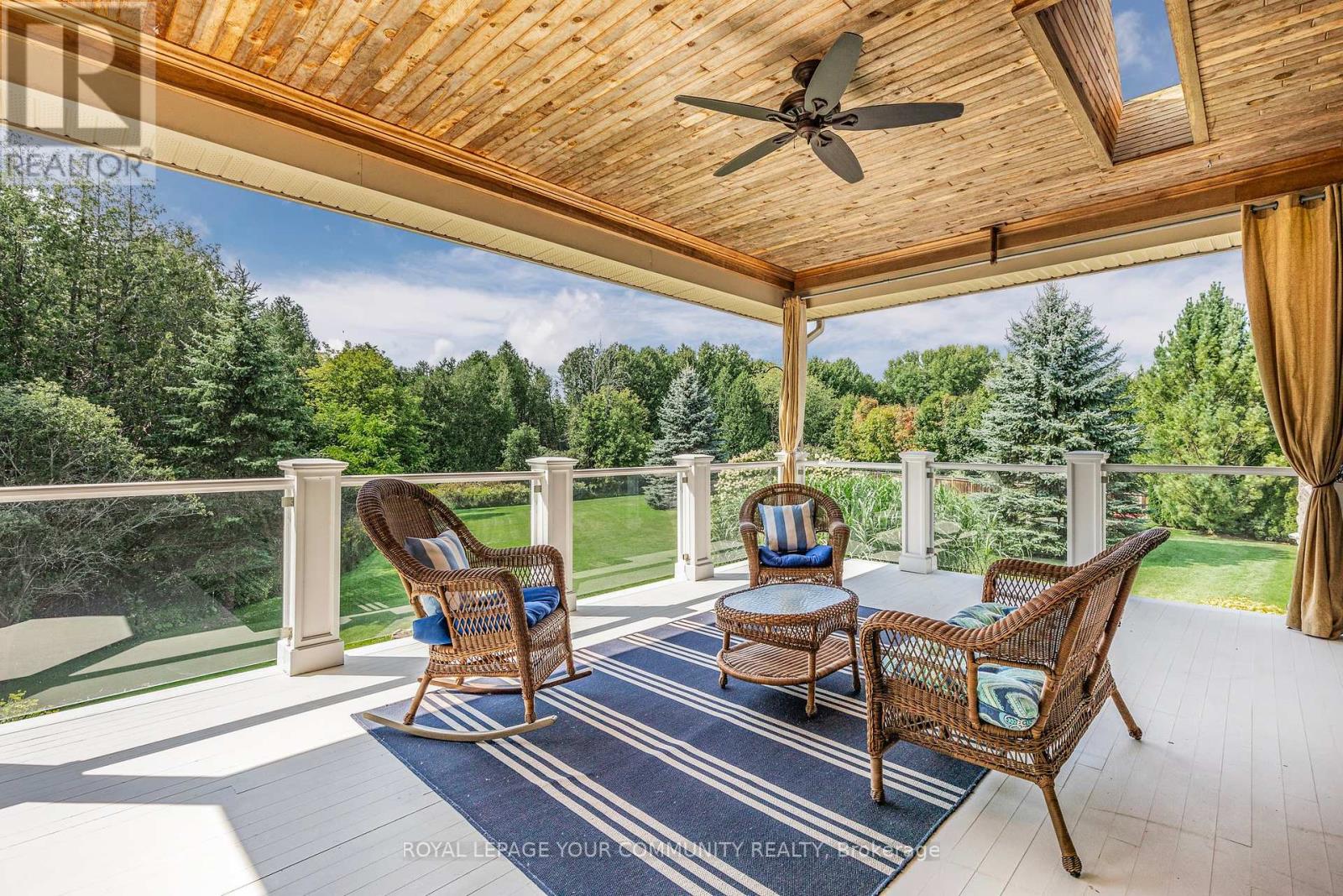 25 Riverstone Court, East Gwillimbury, Ontario  L0G 1V0 - Photo 12 - N12147860