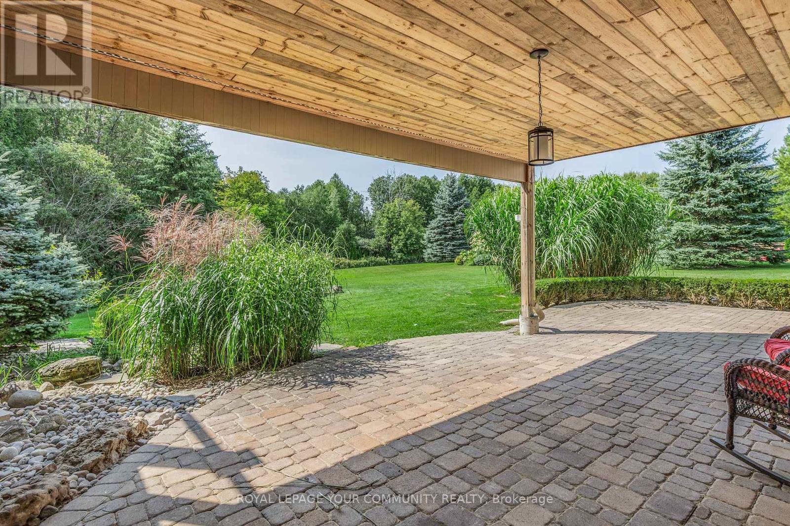 25 Riverstone Court, East Gwillimbury, Ontario  L0G 1V0 - Photo 14 - N12147860