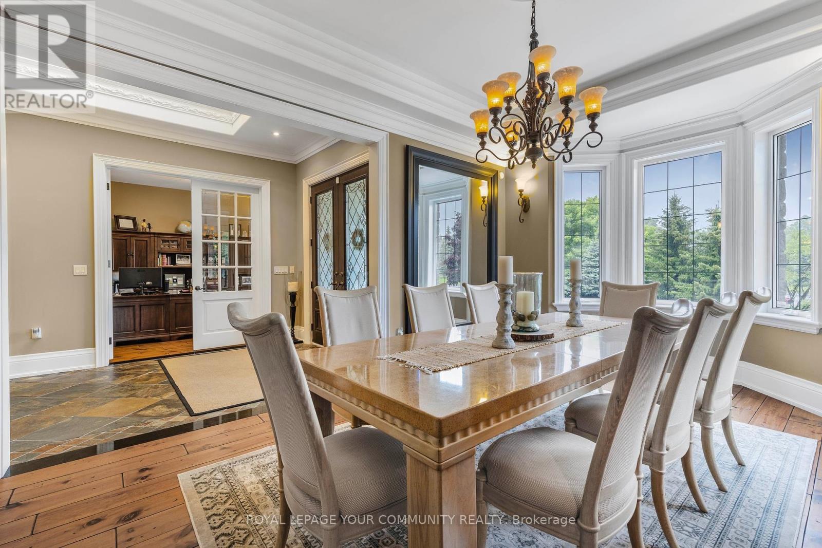 25 Riverstone Court, East Gwillimbury, Ontario  L0G 1V0 - Photo 17 - N12147860