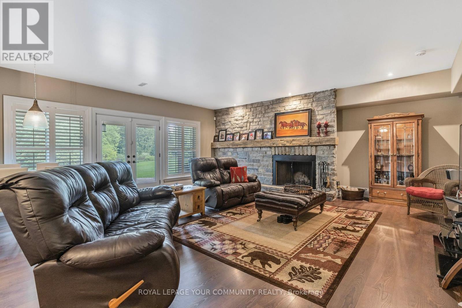 25 Riverstone Court, East Gwillimbury, Ontario  L0G 1V0 - Photo 35 - N12147860
