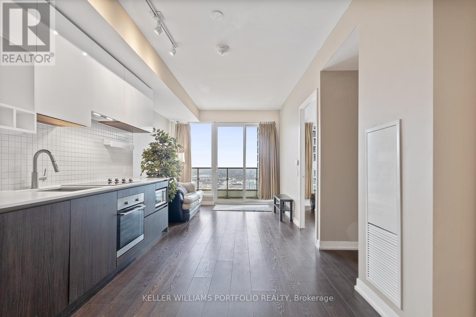 4207 - 898 Portage Parkway, Vaughan, Ontario  L4K 0J6 - Photo 14 - N12147864
