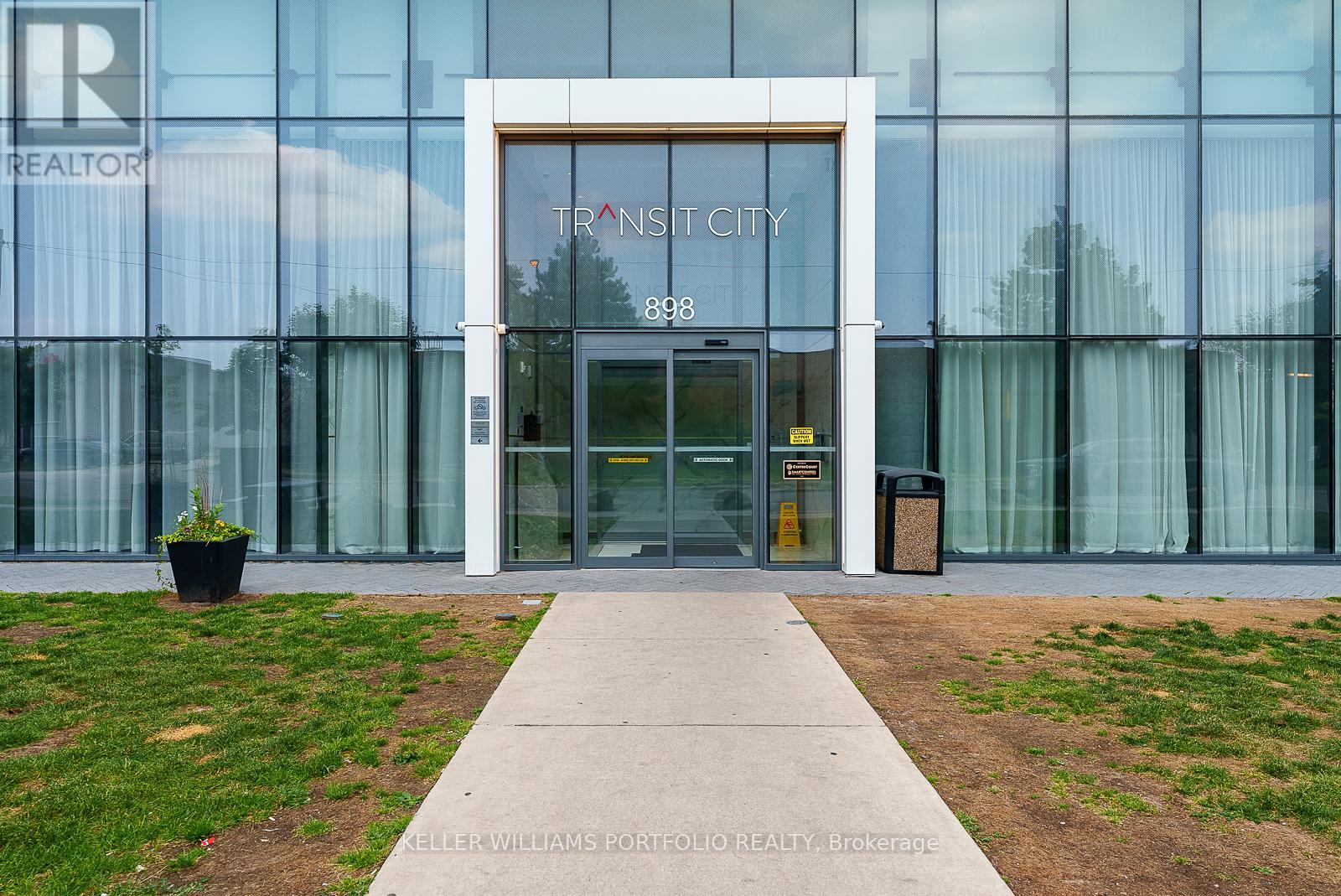 4207 - 898 Portage Parkway, Vaughan, Ontario  L4K 0J6 - Photo 4 - N12147864