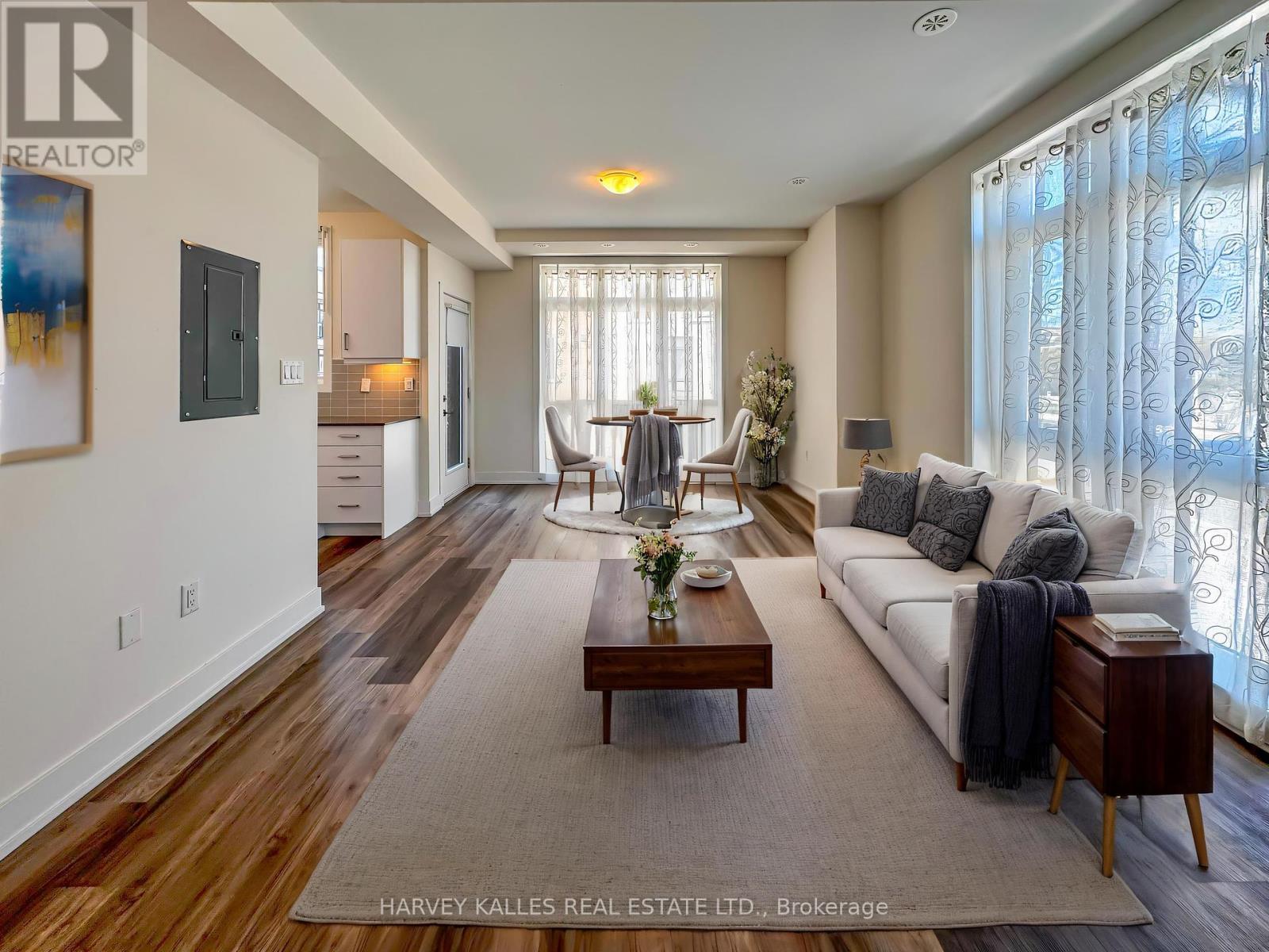 270 - 9 PHELPS LANE, Richmond Hill, Ontario