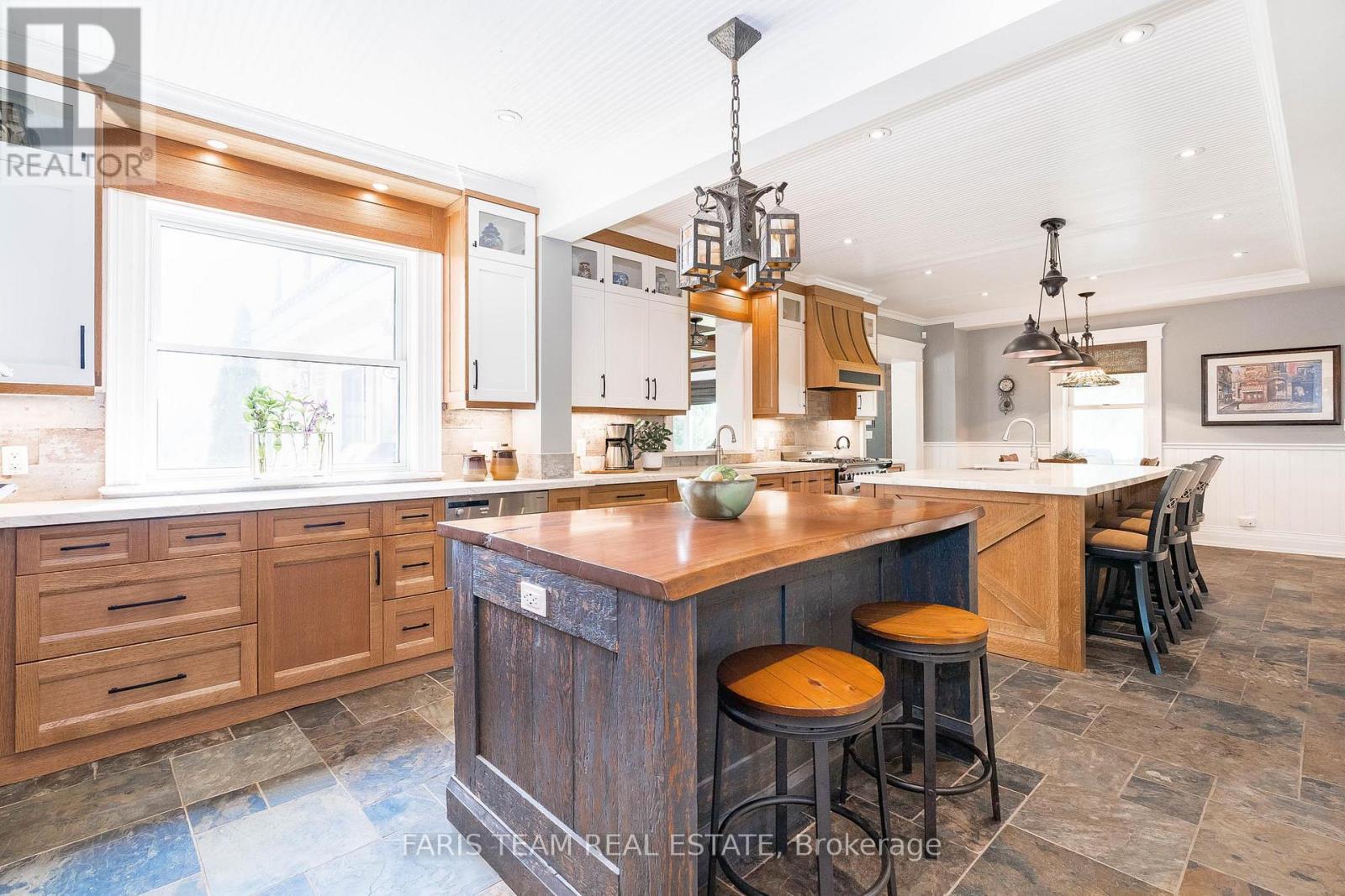 1273 Nottawasaga Conc 6, Clearview, Ontario  L0M 1P0 - Photo 8 - S12147787