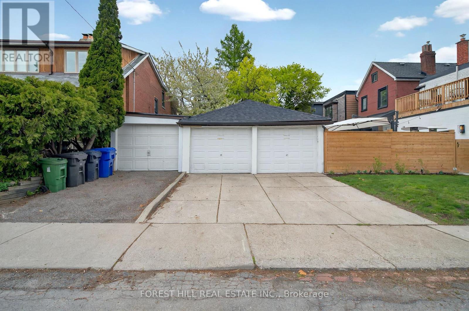 134 Tyrrel Avenue, Toronto, Ontario  M6G 2G5 - Photo 39 - C12147495