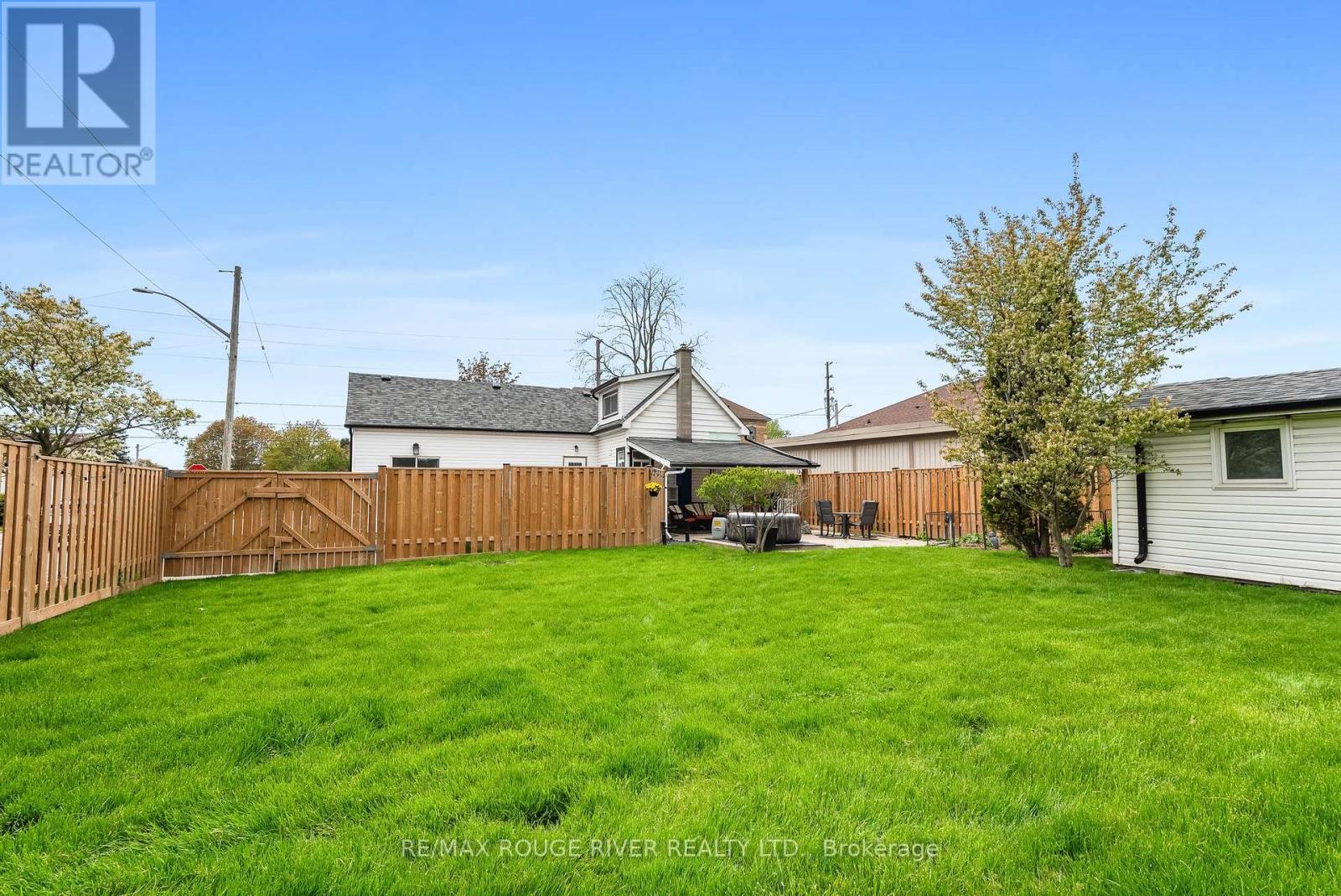 61 Liberty Street S, Clarington, Ontario  L1C 2N6 - Photo 37 - E12147299