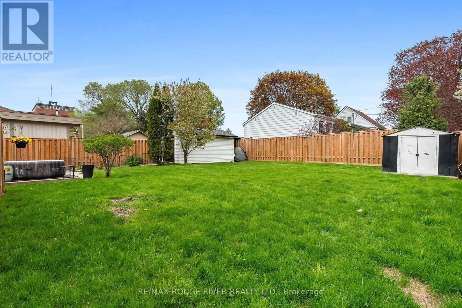 61 Liberty Street S, Clarington, Ontario  L1C 2N6 - Photo 39 - E12147299