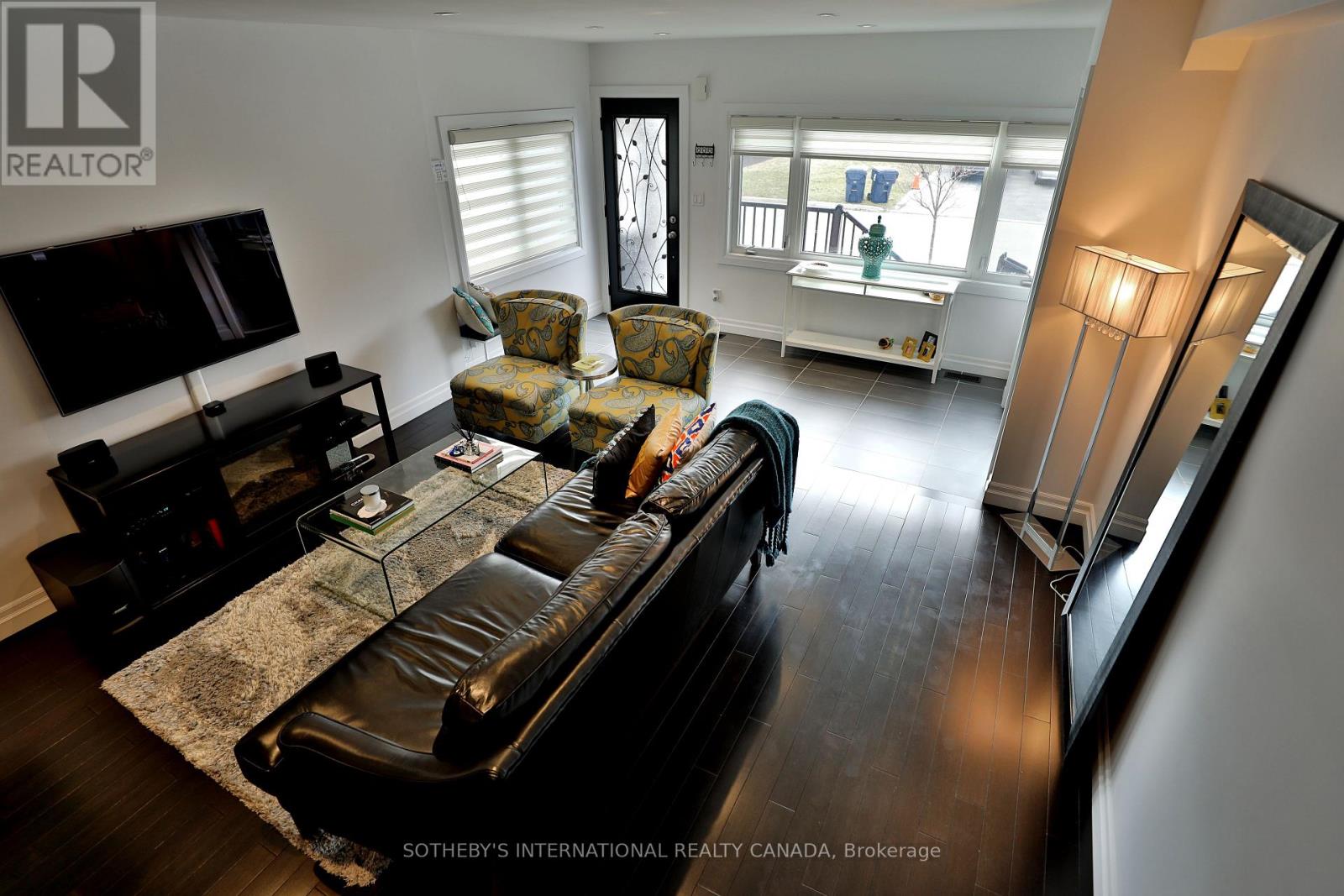 49 Poplar Avenue, Toronto, Ontario  M9B 3R5 - Photo 4 - W12147761