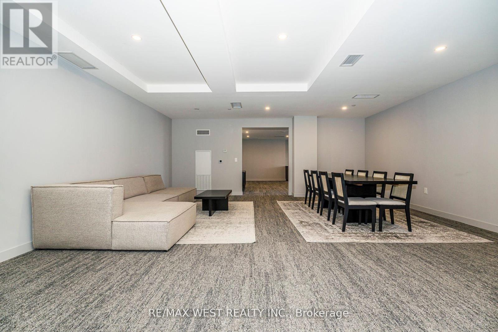 813 - 859 The Queensway S, Toronto, Ontario  M8Z 1M8 - Photo 26 - W12147828