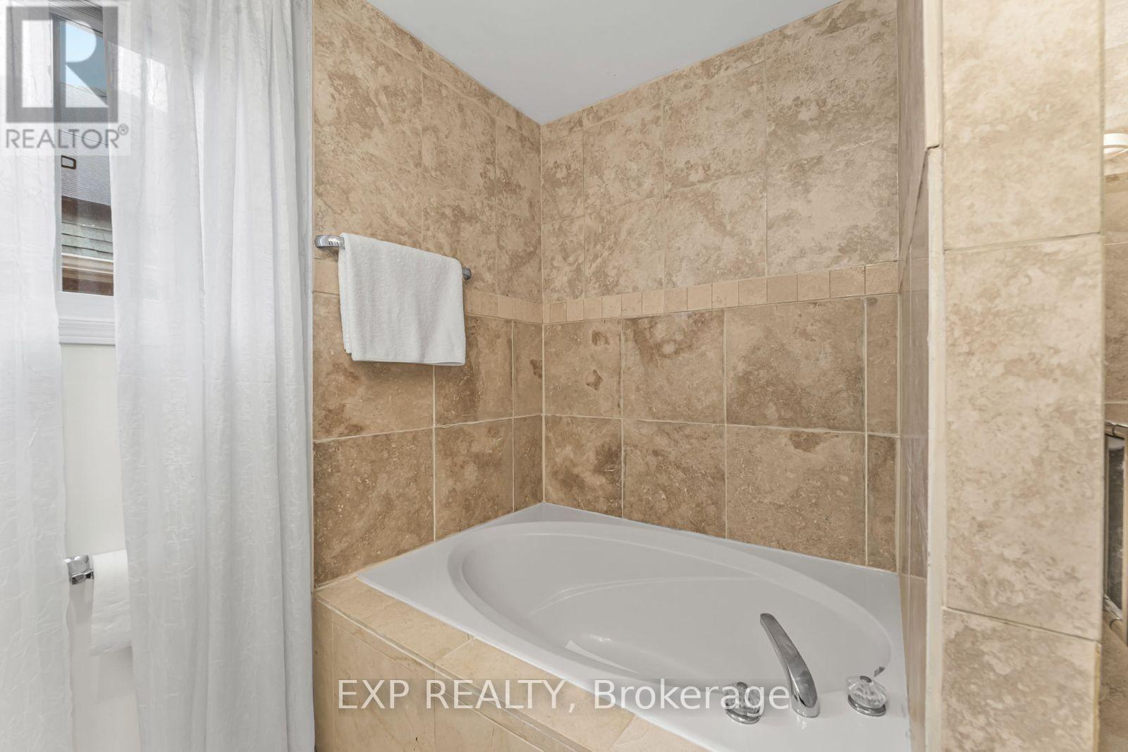 20 Willoughby Way, Halton Hills, Ontario  L7G 6C4 - Photo 26 - W12147844