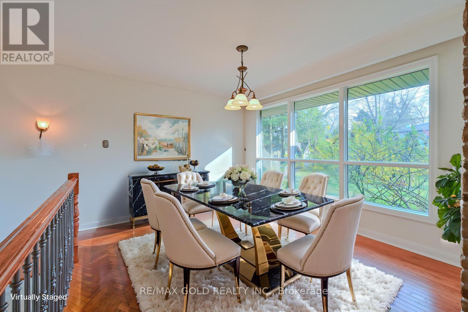 1534 Randor Drive, Mississauga, Ontario  L5J 3C7 - Photo 10 - W12147857