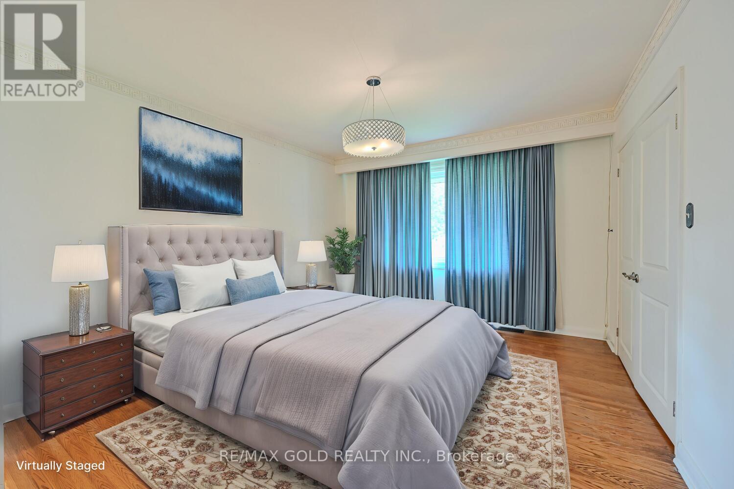 1534 Randor Drive, Mississauga, Ontario  L5J 3C7 - Photo 18 - W12147857