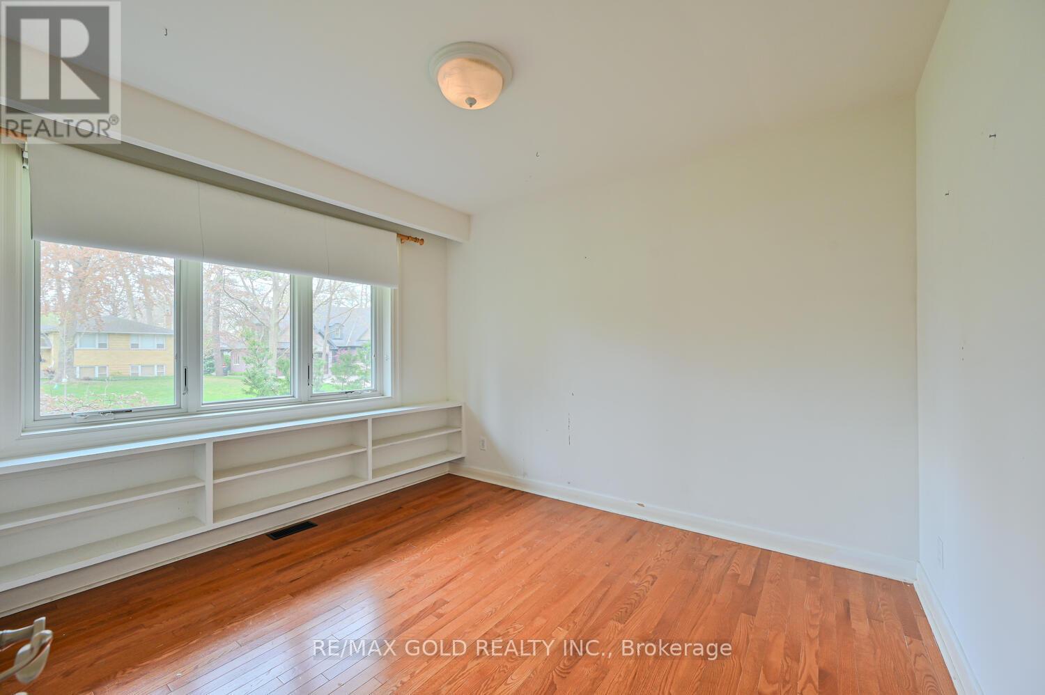 1534 Randor Drive, Mississauga, Ontario  L5J 3C7 - Photo 24 - W12147857