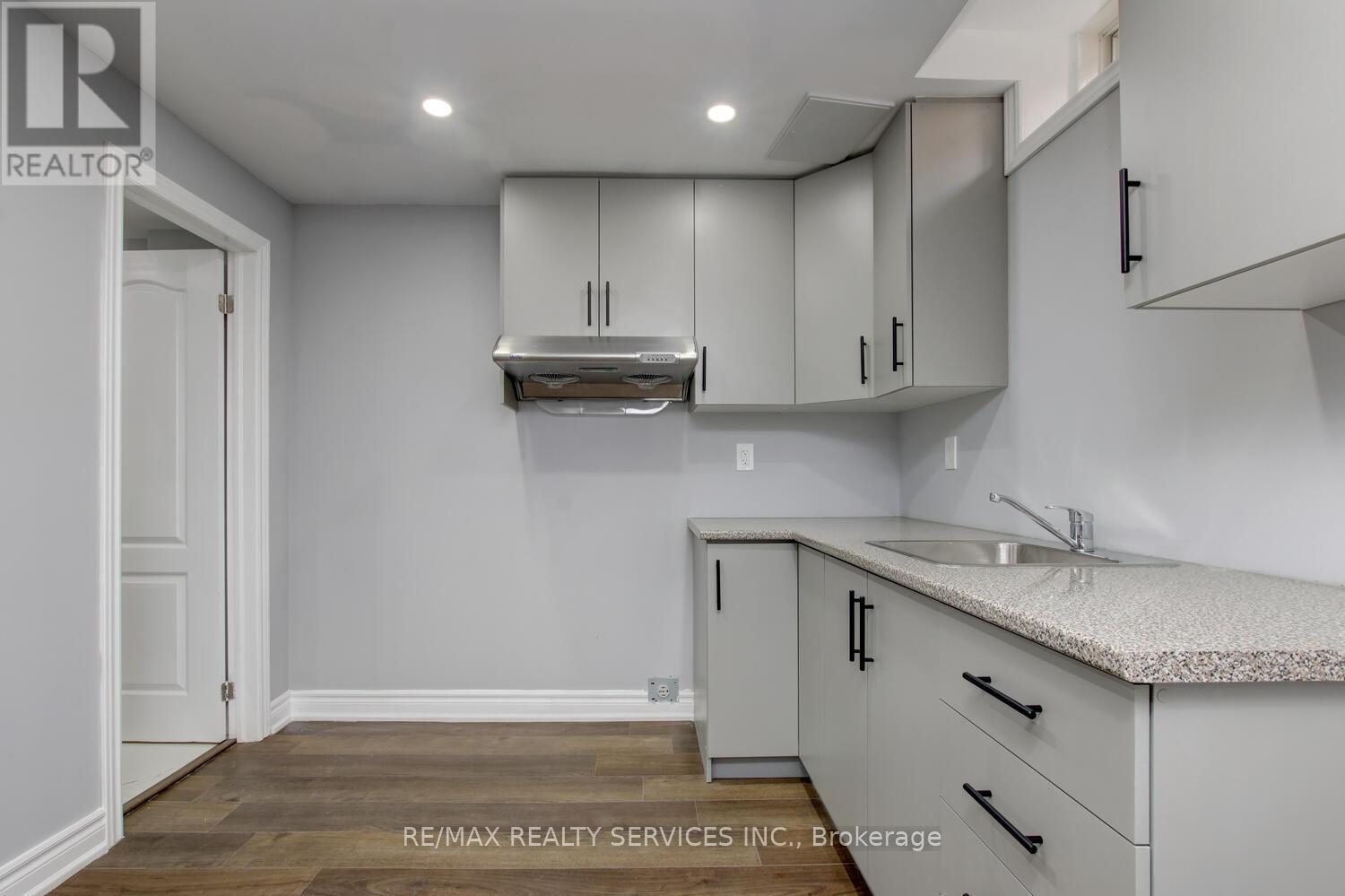 44 Lormel Gate, Brampton, Ontario  L7A 2R6 - Photo 36 - W12147874