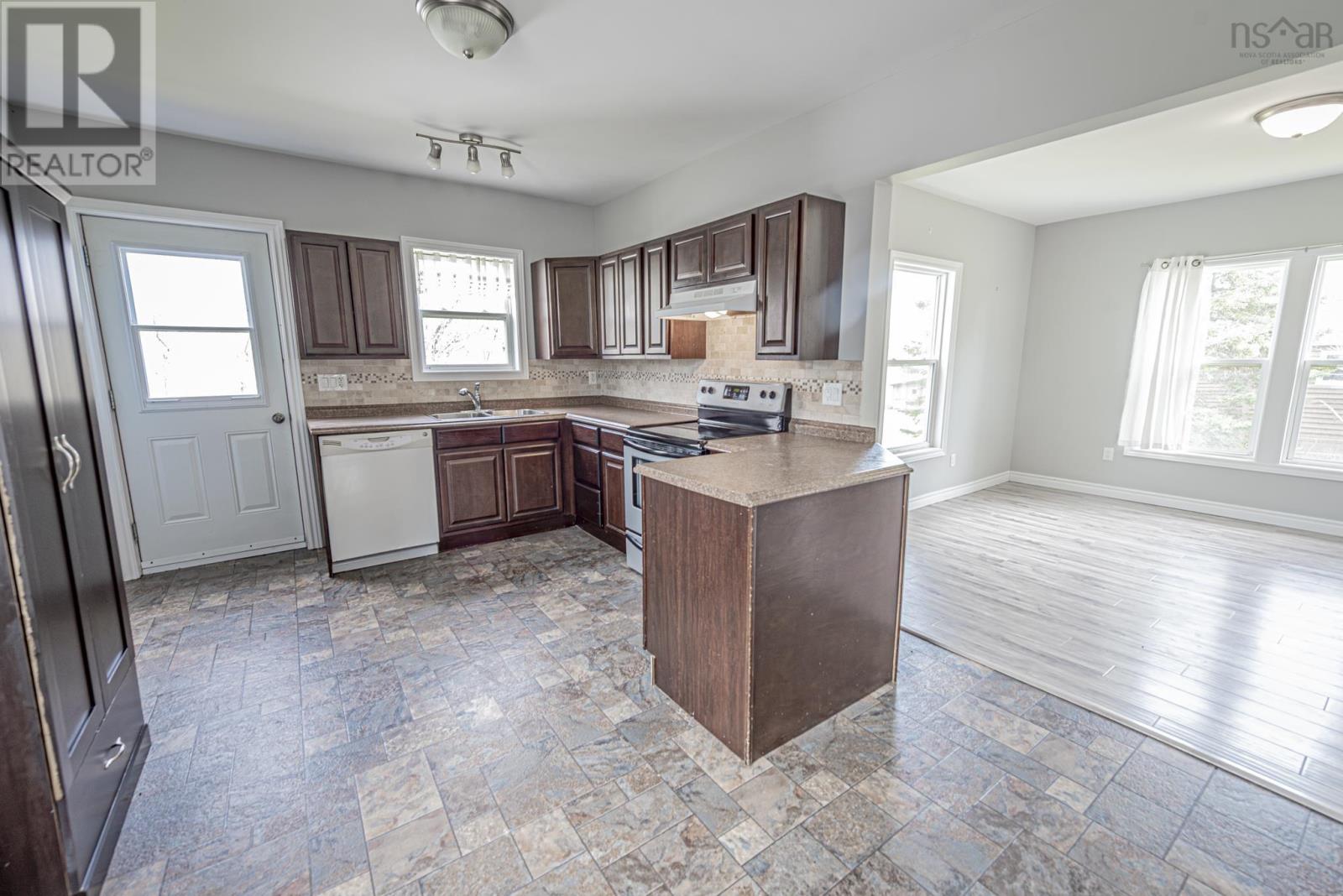 225 Munroe Avenue, New Glasgow, Nova Scotia  B2H 2E9 - Photo 16 - 202510959
