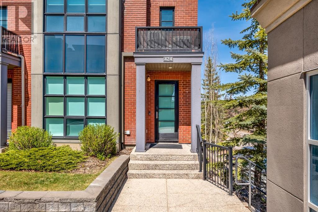 Property at 424 Aspen Meadows Hill SW image 3