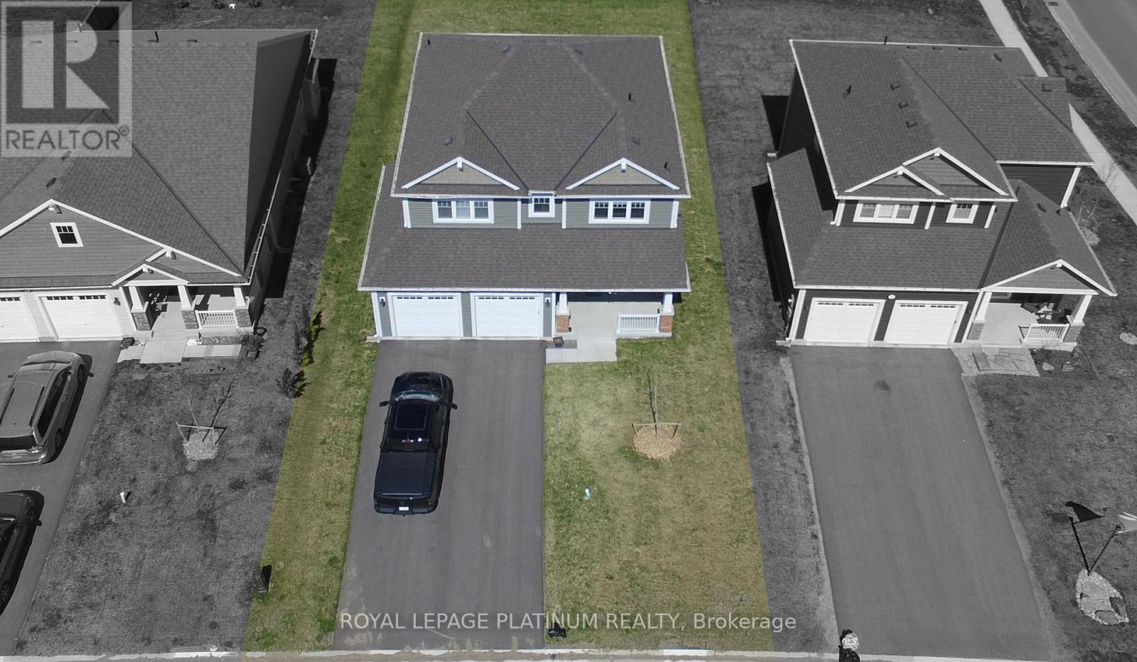 Property at 4 STOTHER CRESCENT image 3