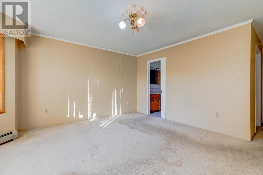 8166 11th Avenue, Burnaby, British Columbia  V3N 2N9 - Photo 22 - R2995422