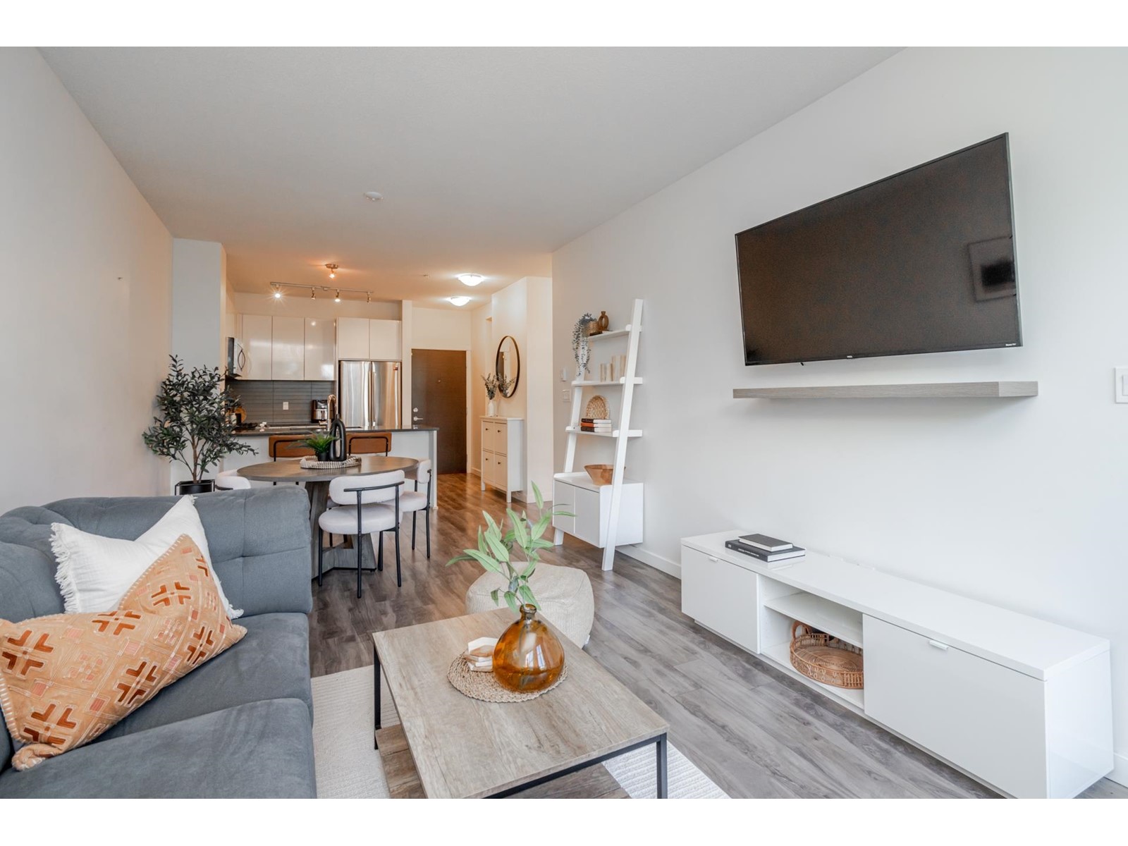101 15137 33 Avenue, Surrey, British Columbia  V3Z 0Y1 - Photo 11 - R3002554
