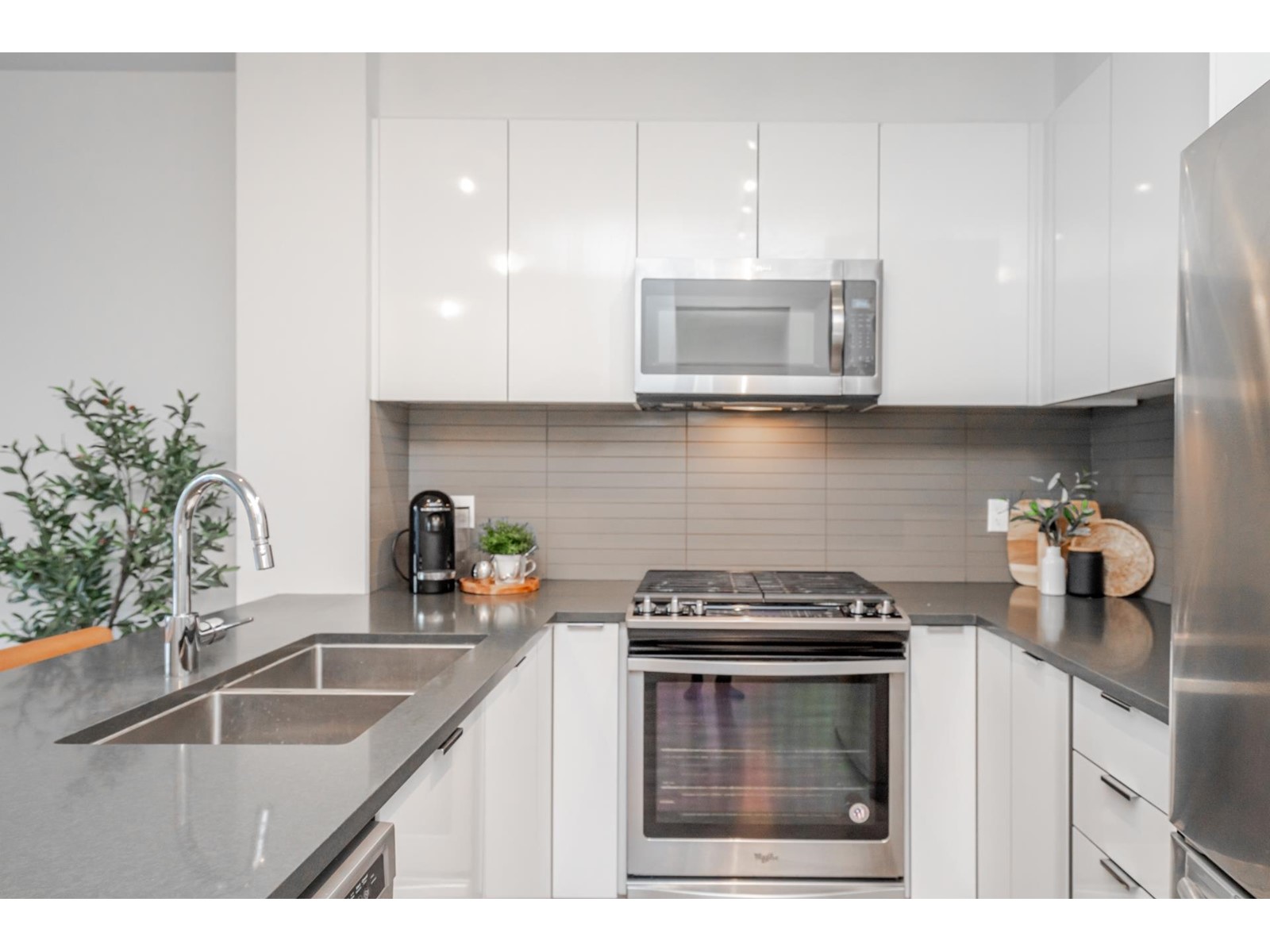 101 15137 33 Avenue, Surrey, British Columbia  V3Z 0Y1 - Photo 16 - R3002554