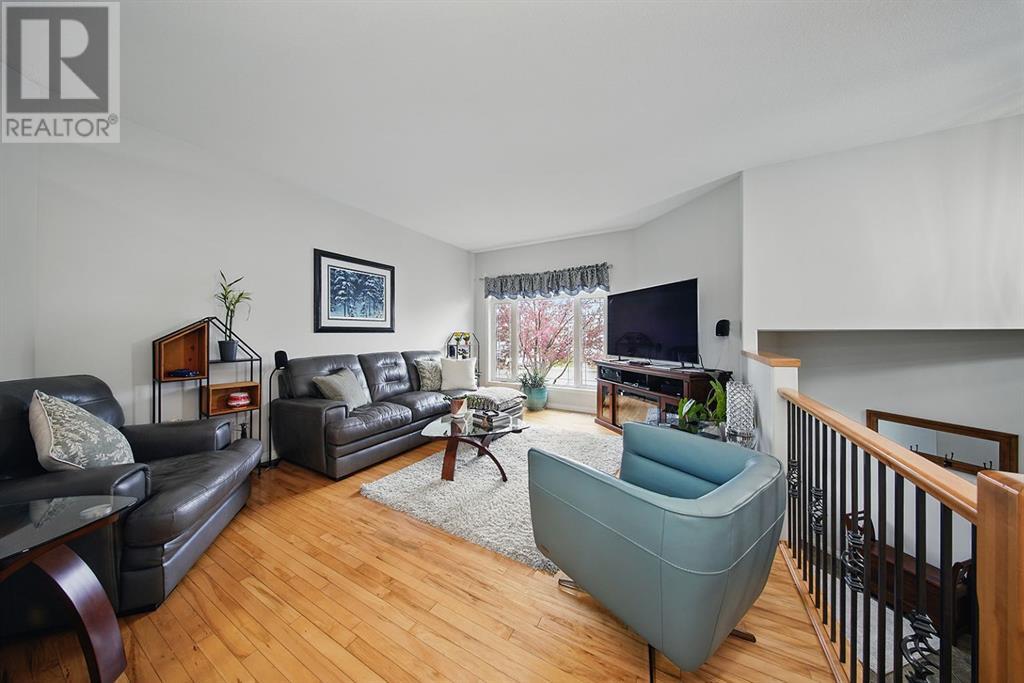 Property at 45 Lagrange Crescent image 4