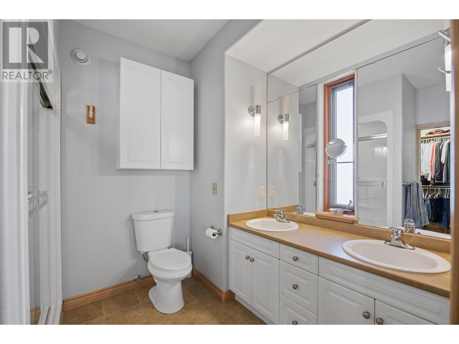 Property at 1355 SUNSHINE Court image 2