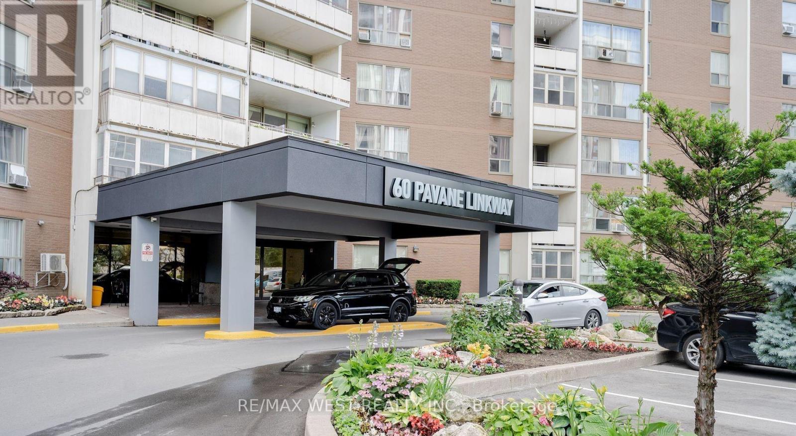Property at 1709 - 60 PAVANE LINKWAY image 3